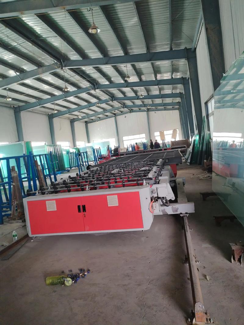 伊犁宇科商贸中空玻璃生产线与钢化车间现场探访